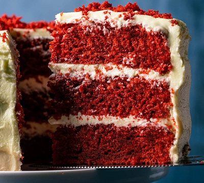 Red velvet torta